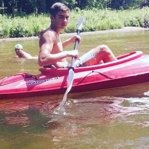 Meet your Posher, Bobby